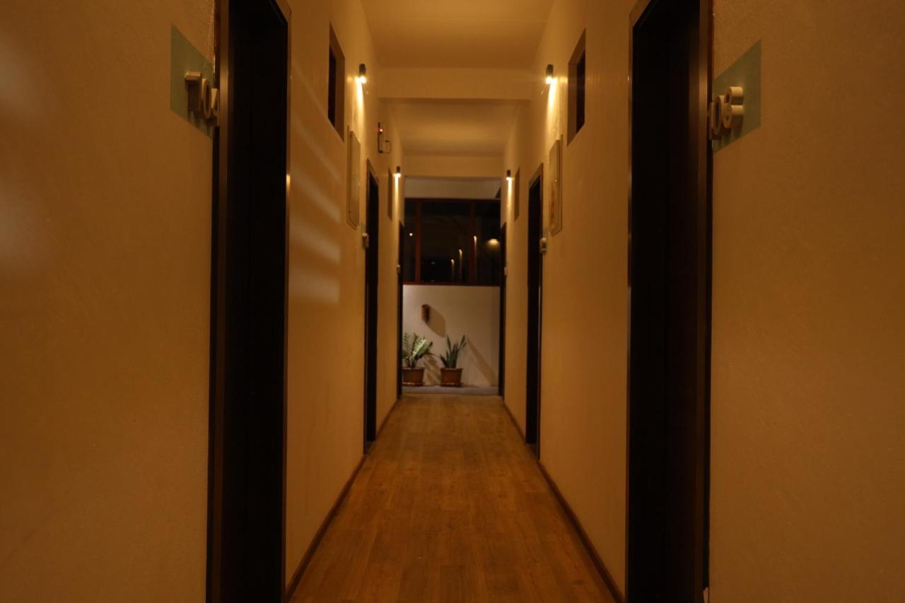 Si! Beach House Dhiffushi Exterior foto
